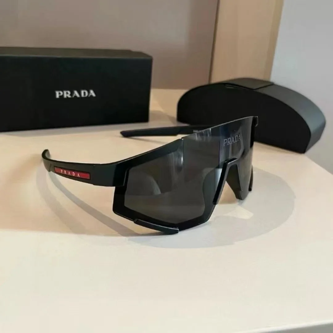 Prada Sonnenbrille, schwarze Sonnenbrille