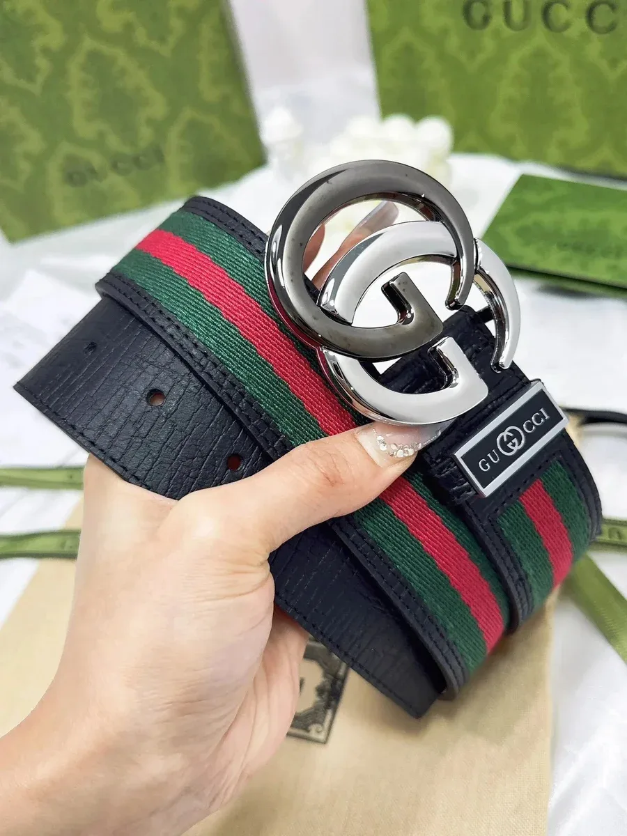 Gucci Gucci Interlocking G Green/Red Web Belt